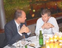 Bertrand Piccard (Initiator Solarimpulse) und Josef Jenni