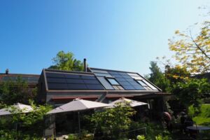 Energiedach von Winkler Solar GmbH für Wärme und Strom von der Sonne
