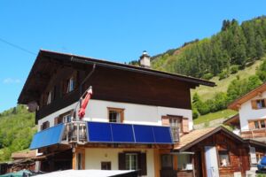 Kollektoren von Winkler Solar, JenniControl Solarsteuerung